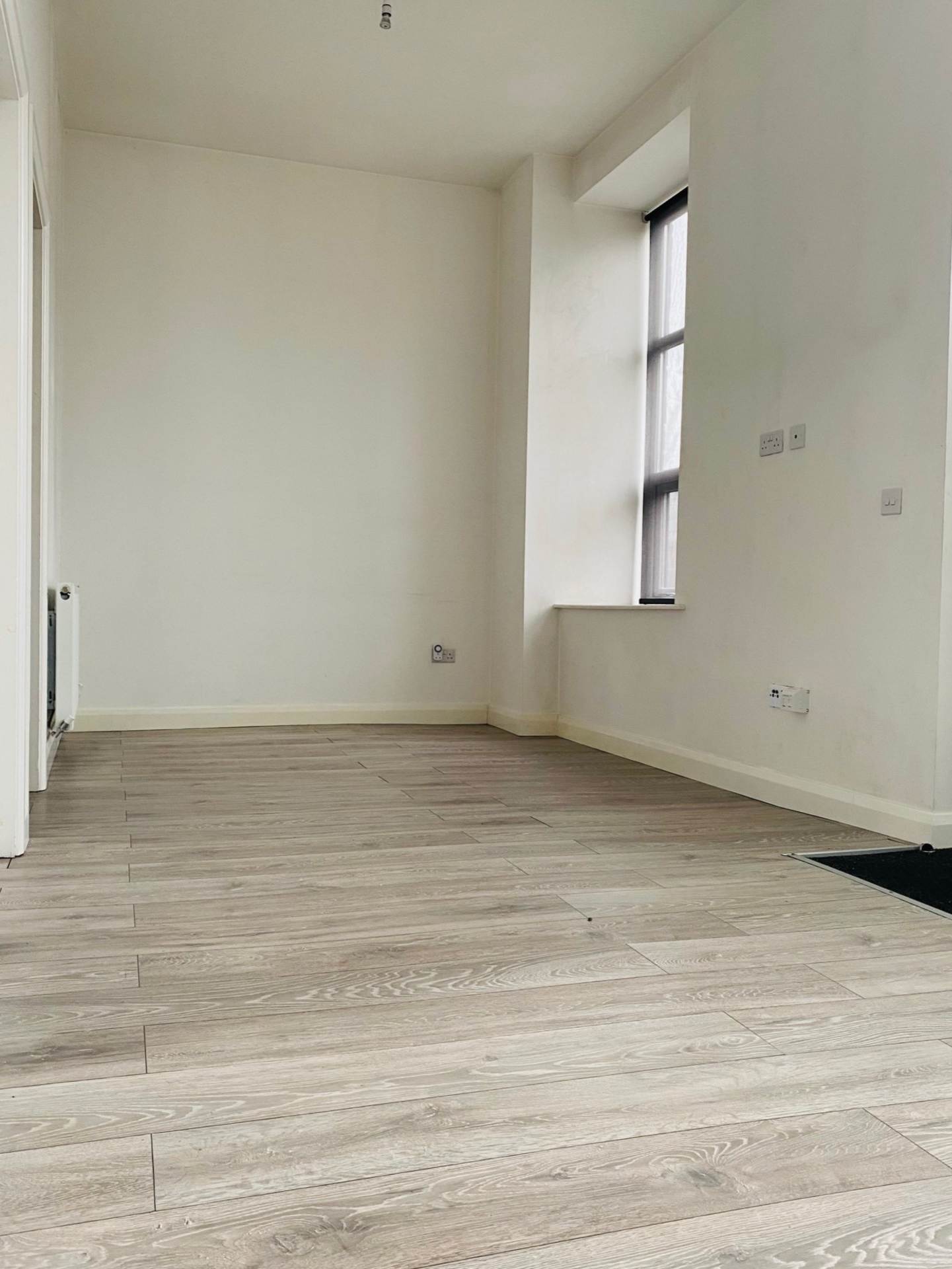 Bow Street, Oldham, Image 4