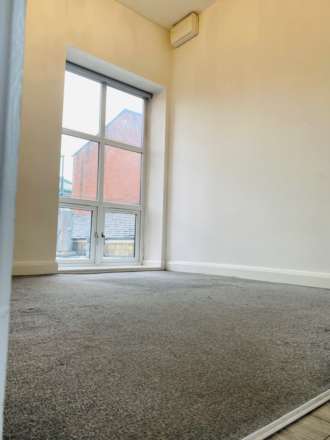 Bow Street, Oldham, Image 5