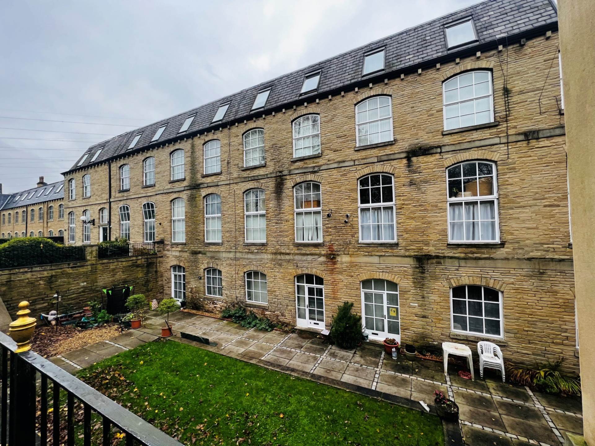Ashgrove House, Elland Road, Image 4