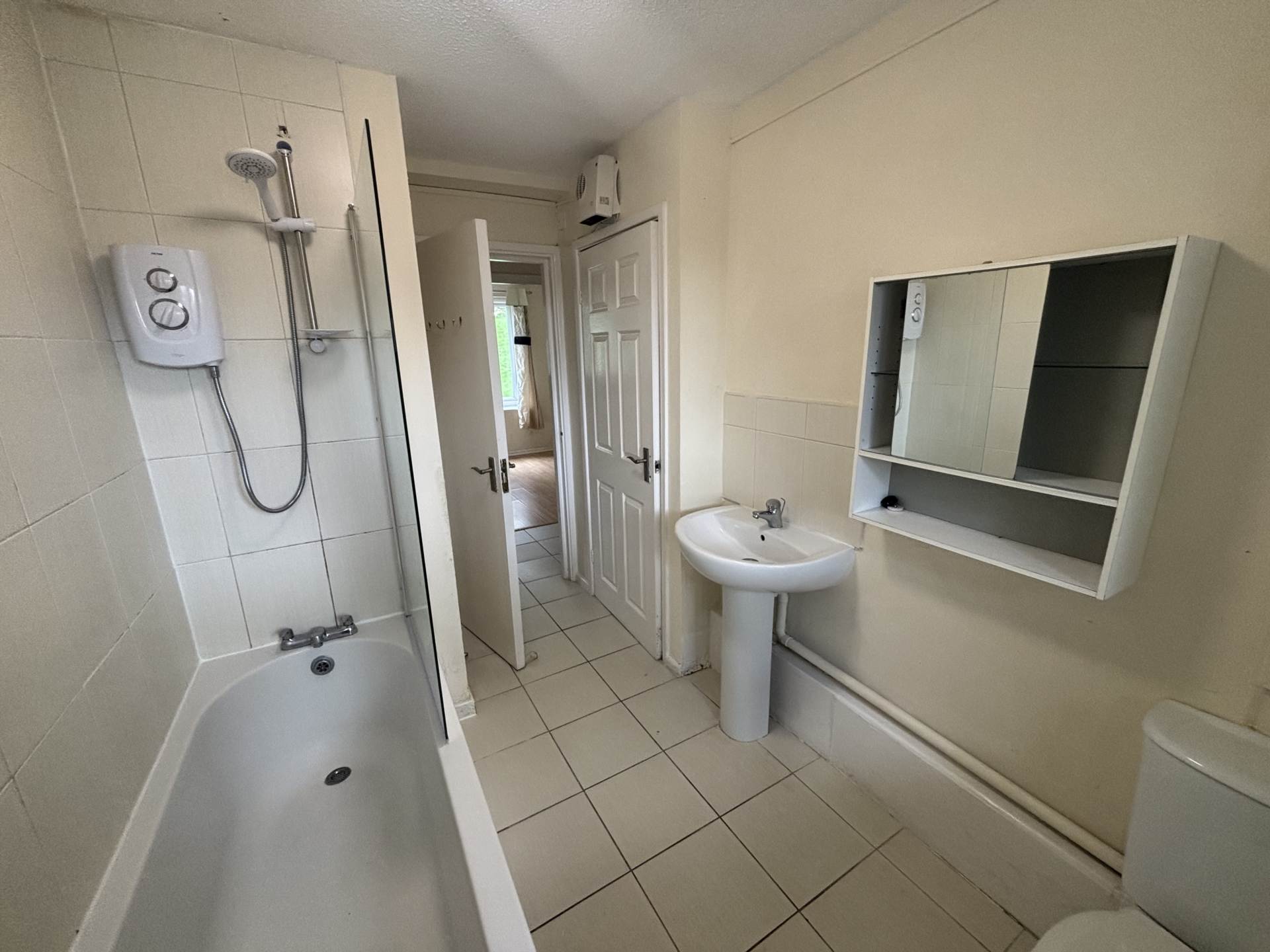 Lockett Gardens, Manchester, Image 9