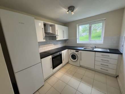 Lockett Gardens, Manchester, Image 3