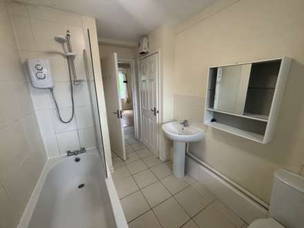 Lockett Gardens, Manchester, Image 9