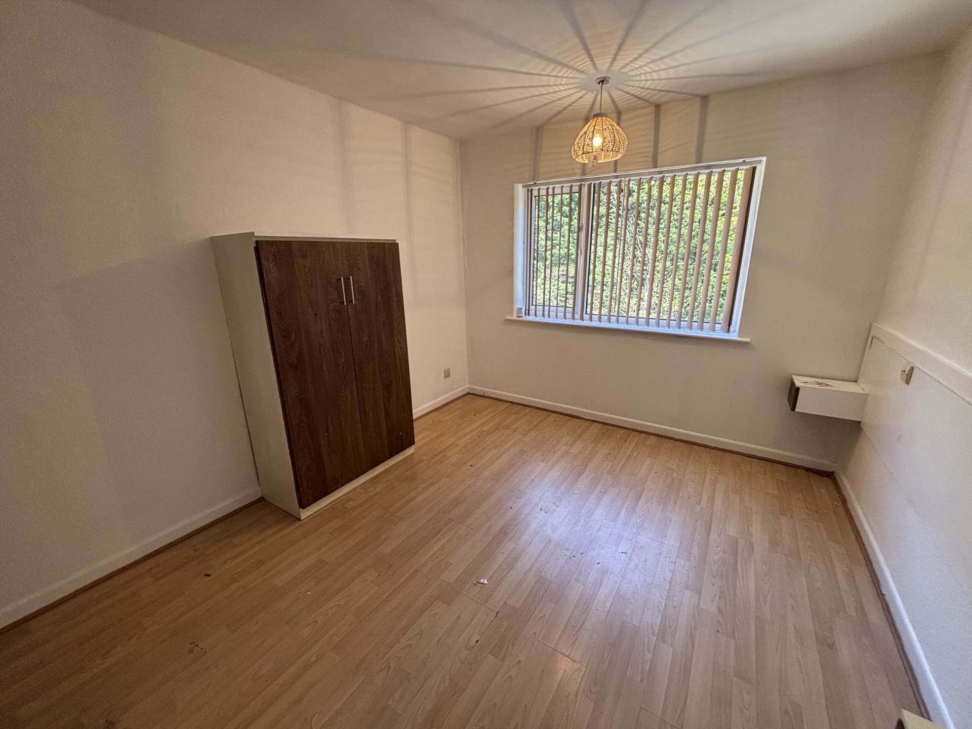 Kensington Court, Salford, Image 9