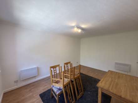 Kensington Court, Salford, Image 2