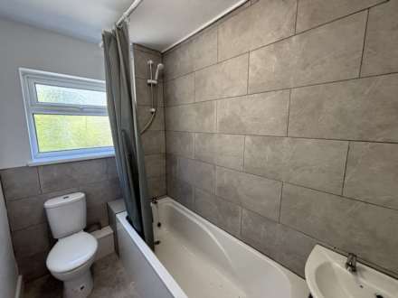 Kensington Court, Salford, Image 5