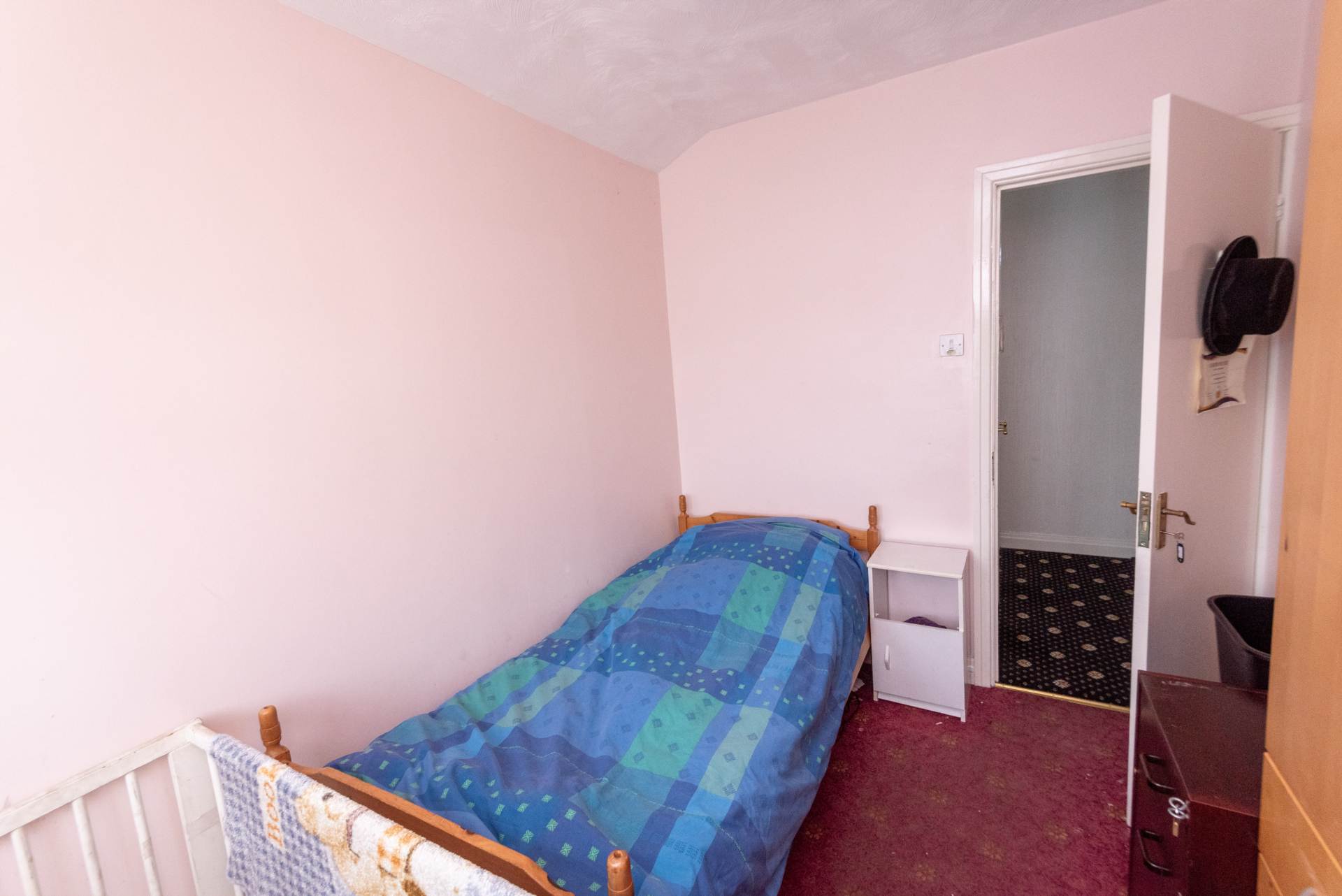 Castleton Road, Salford, Image 21