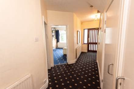 Castleton Road, Salford, Image 3