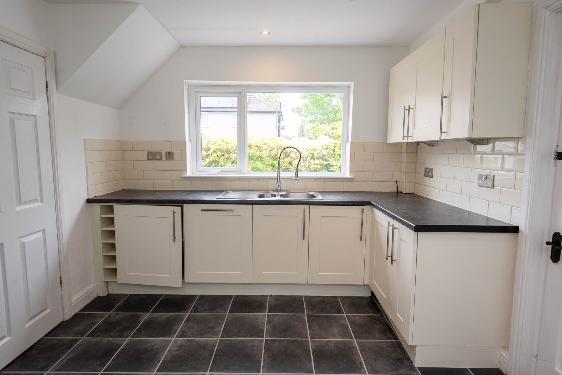 Rainsough Avenue, Prestwich, Image 9
