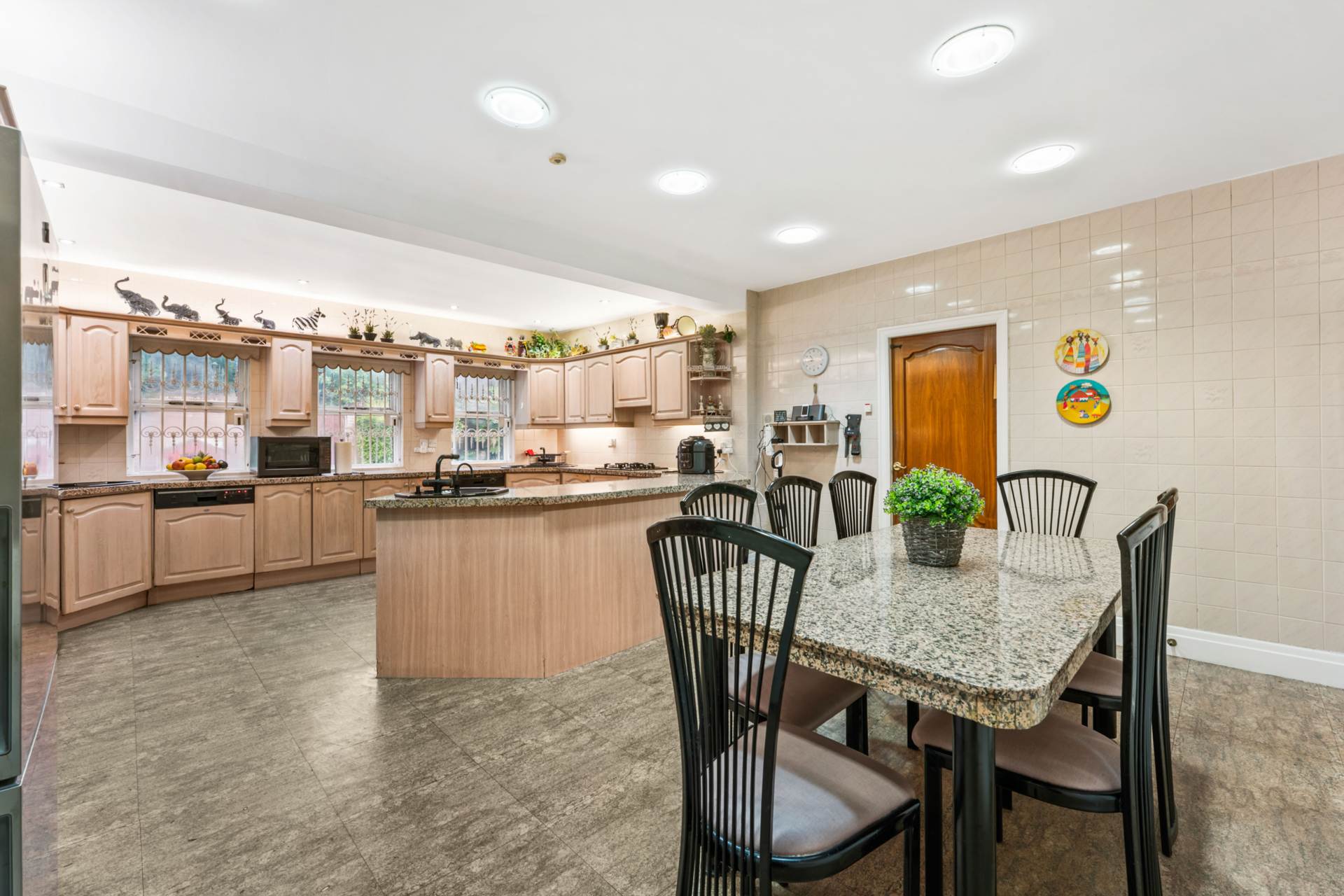Ingledene Avenue, Broughton Park, Image 12