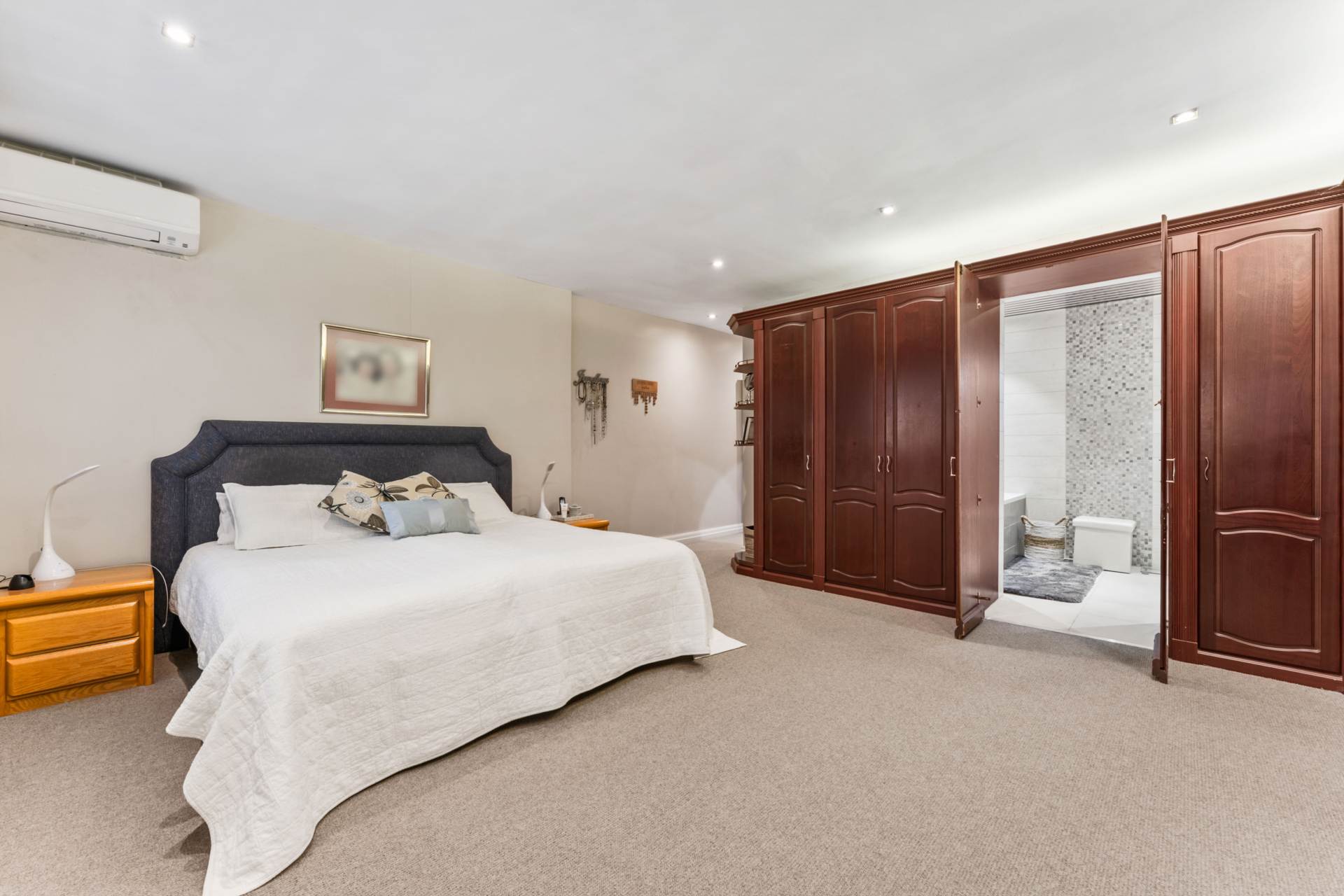 Ingledene Avenue, Broughton Park, Image 22