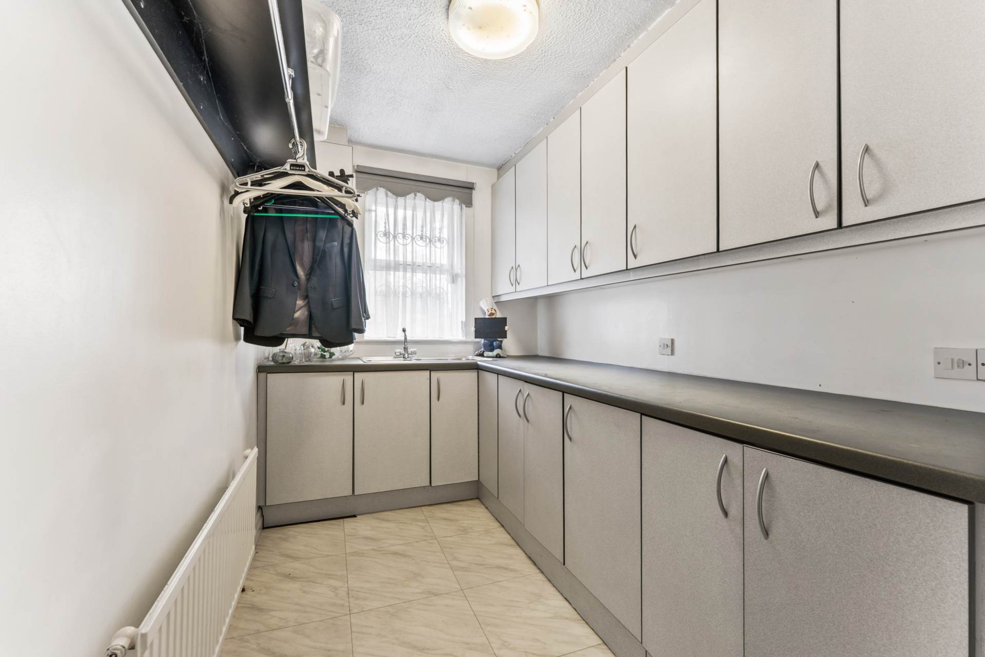 Ingledene Avenue, Broughton Park, Image 32
