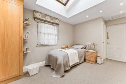Ingledene Avenue, Broughton Park, Image 17