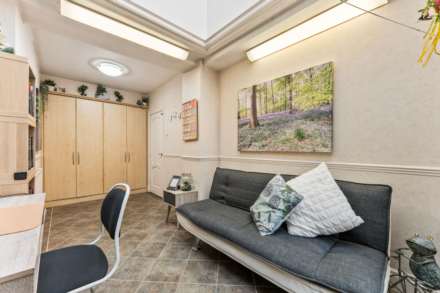 Ingledene Avenue, Broughton Park, Image 8