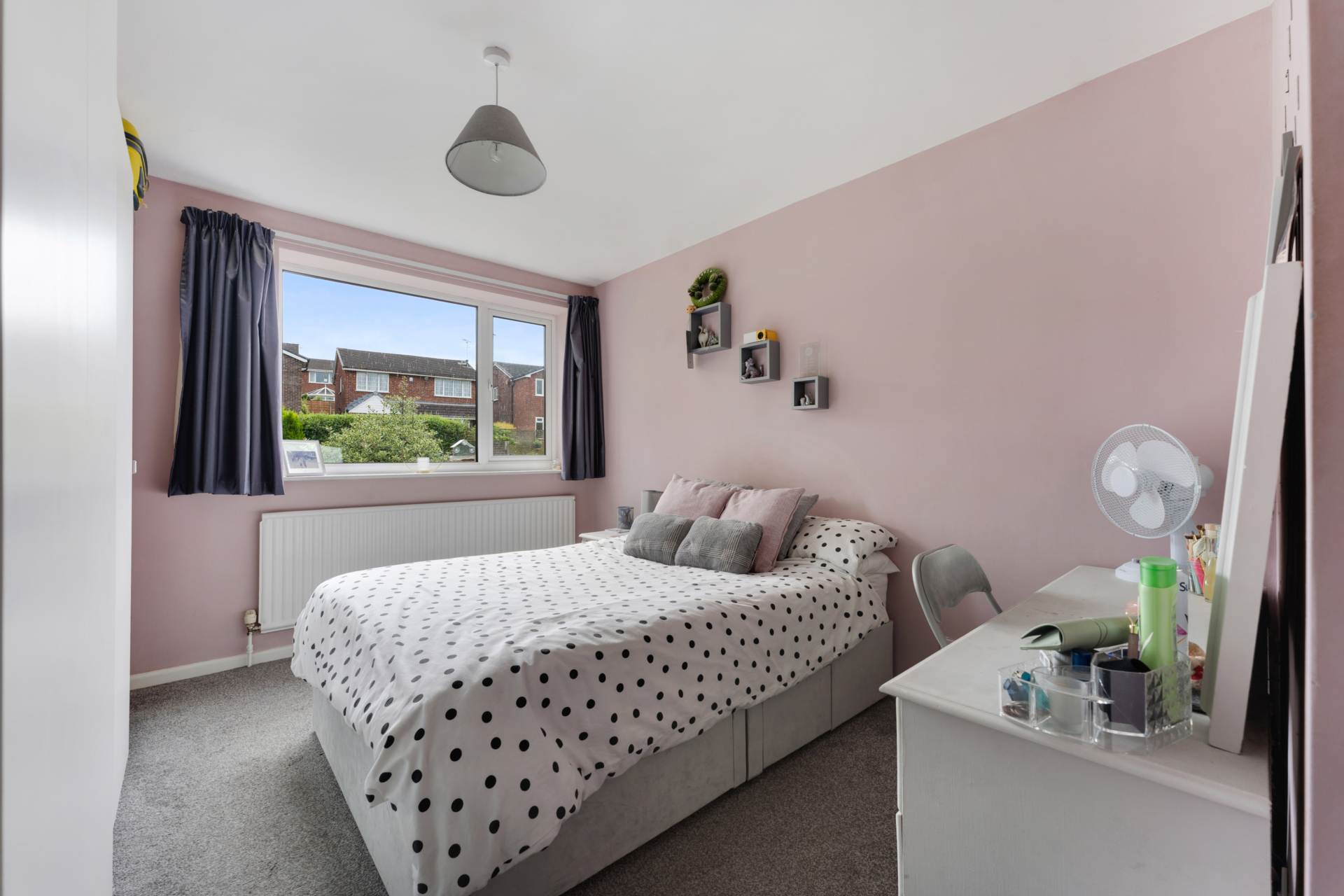 March Drive, Bury, Image 14