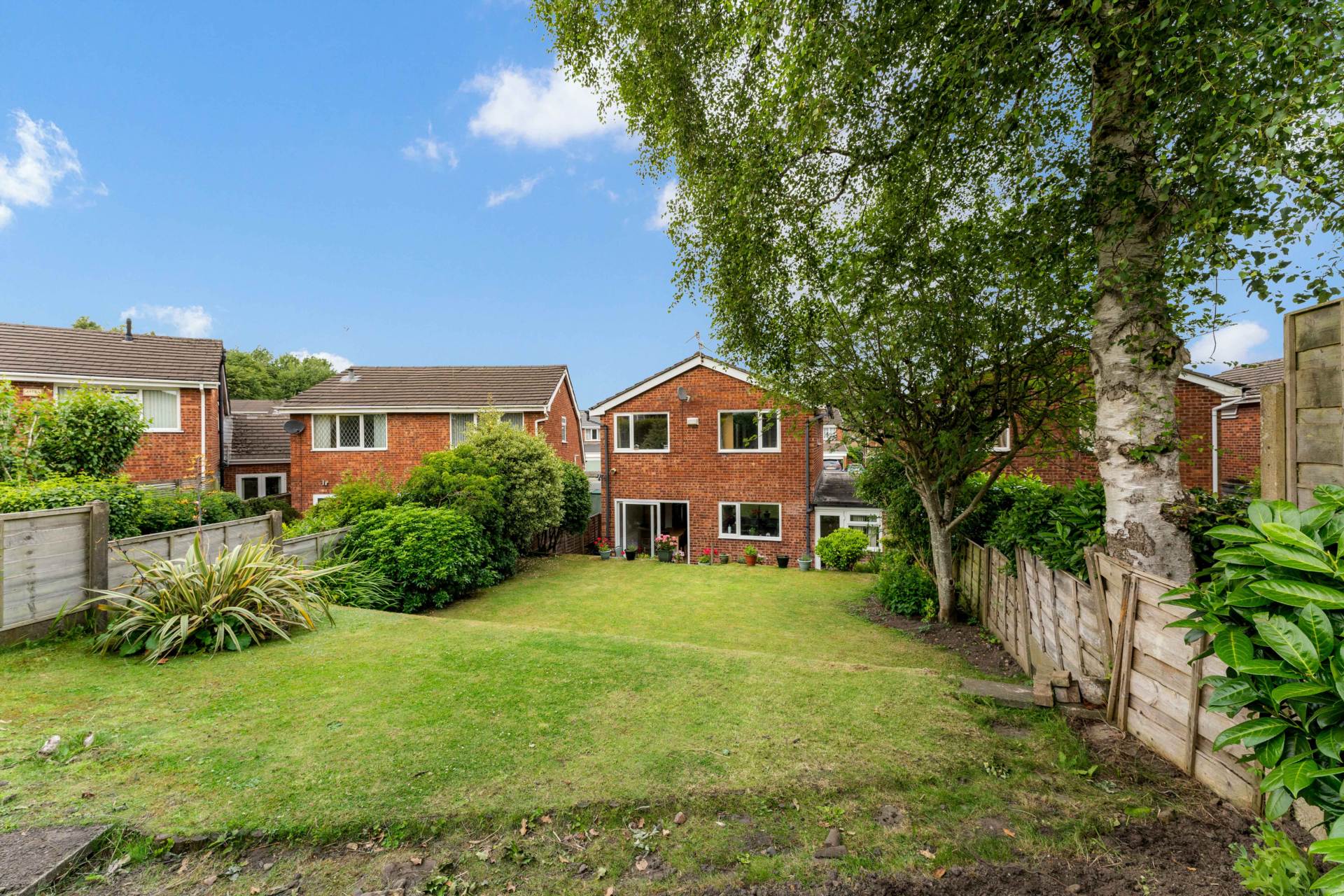 March Drive, Bury, Image 25