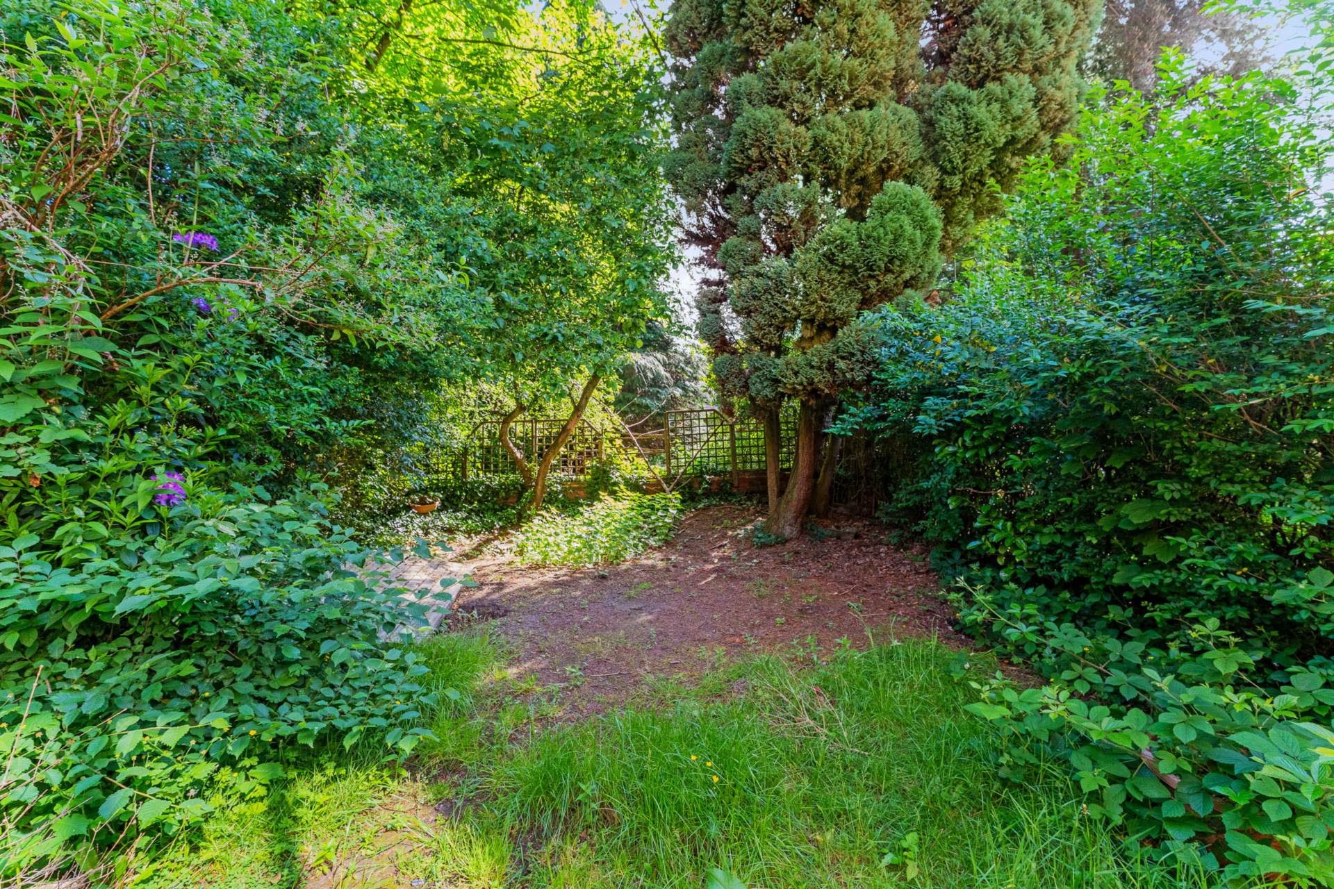 Brookside Drive, Salford, Image 14