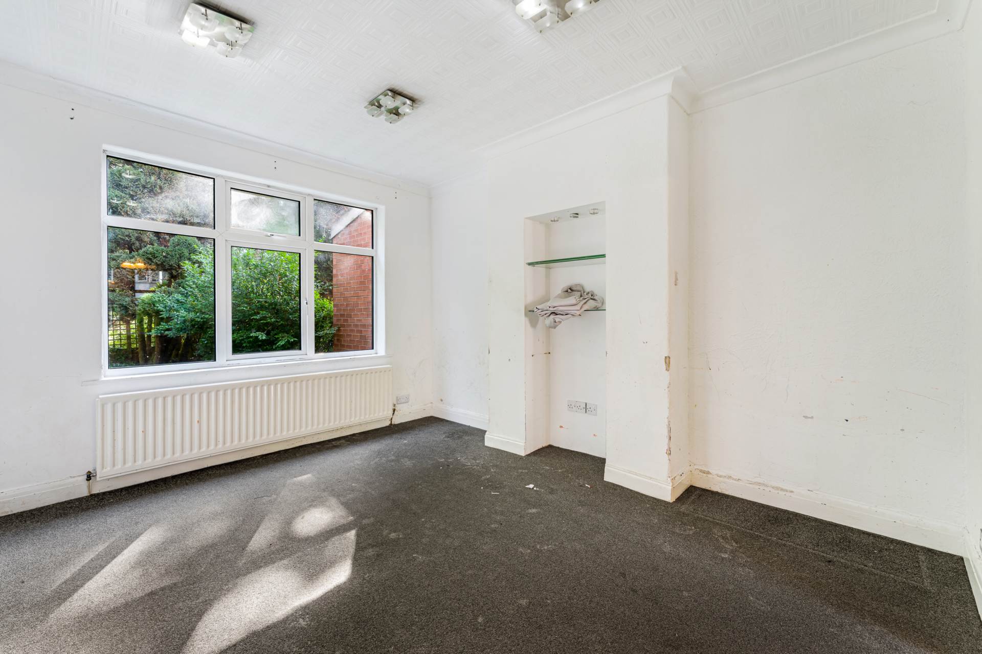 Brookside Drive, Salford, Image 4