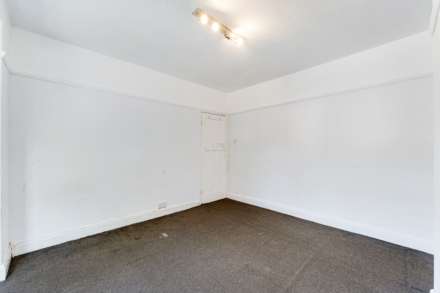 Brookside Drive, Salford, Image 9