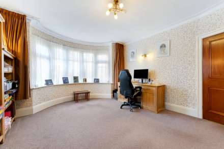 Danesway, Prestwich, Image 5