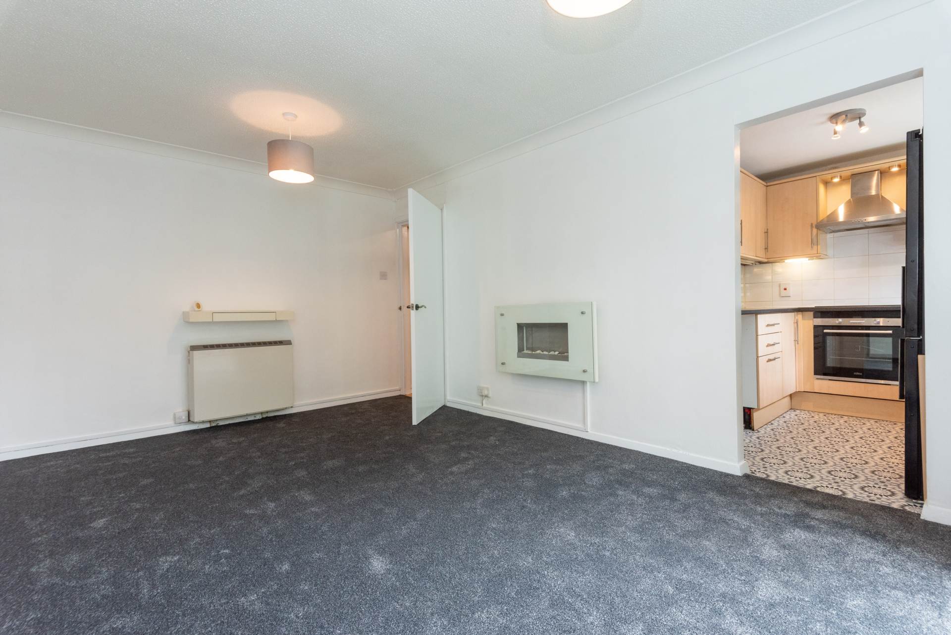 Villiers Court, Whitefield, Image 4
