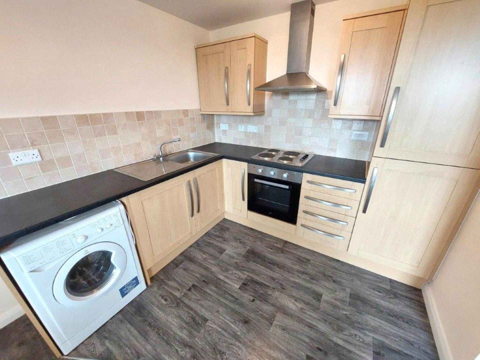 Turners Place, 433 Whitworth Road, Image 7