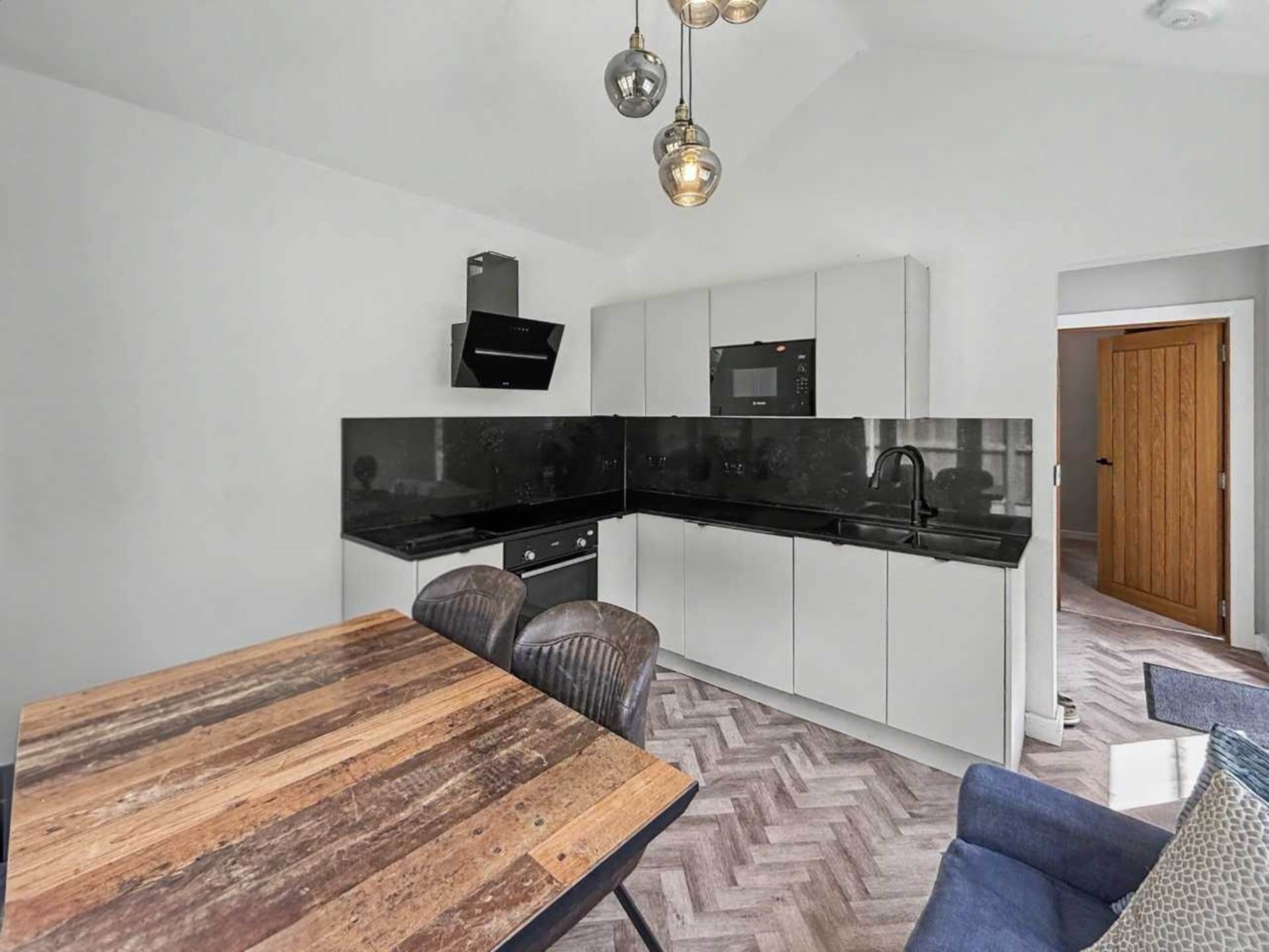 Okeover Road, Salford, Image 28