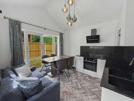 Okeover Road, Salford, Image 27