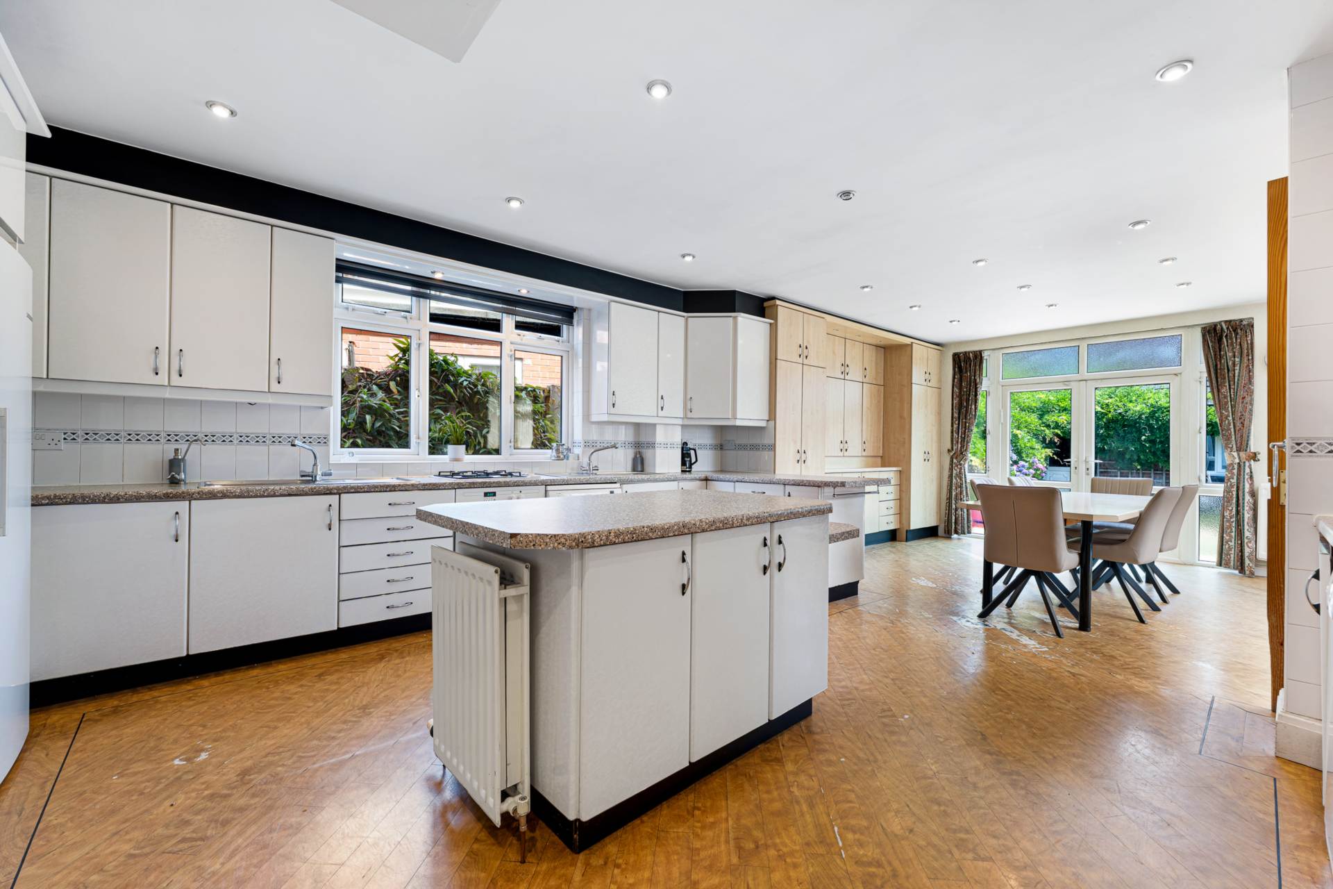 Stanley Road, Broughton Park, Image 15