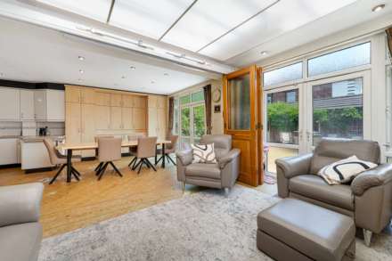 Stanley Road, Broughton Park, Image 10