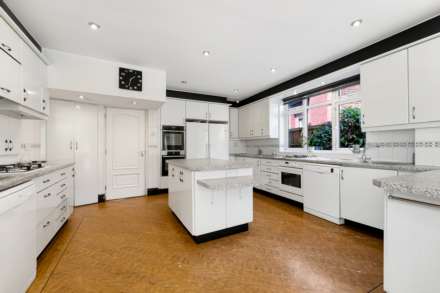 Stanley Road, Broughton Park, Image 13