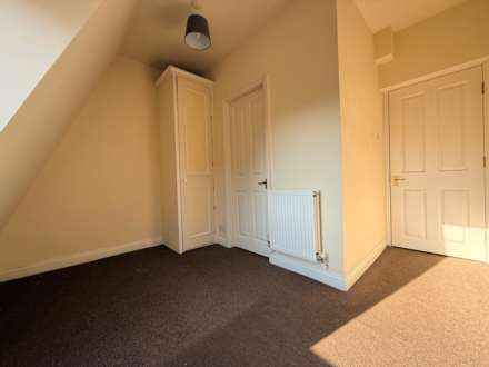 Ashgrove House, Elland, Image 12