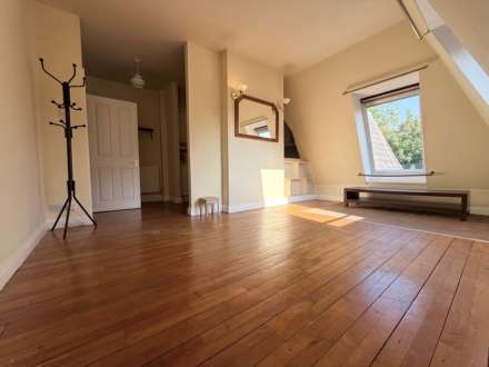 Ashgrove House, Elland, Image 7