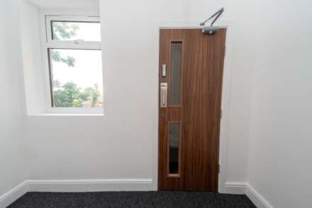 Bury New Road, Salford, Image 4