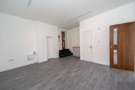 Bury New Road, Salford, Image 6