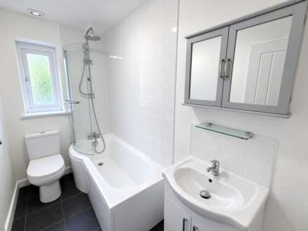 Watkins Drive, Prestwich, Image 7