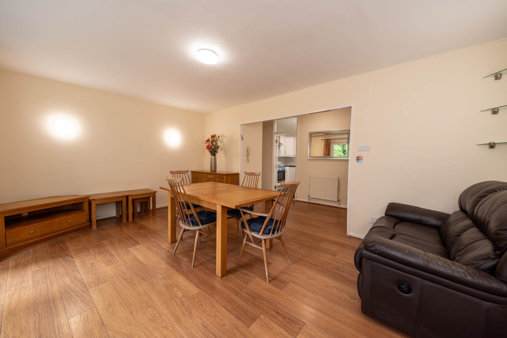 Milton Court, Salford, Image 13
