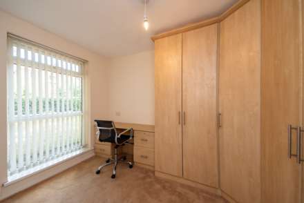 Milton Court, Salford, Image 19