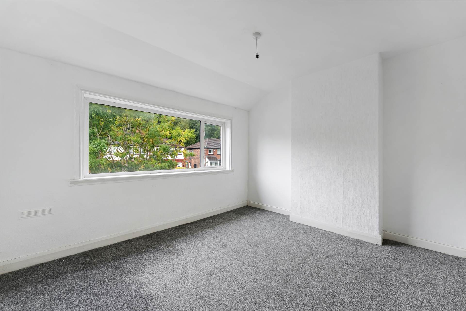 Balmoral Avenue, Whitefield, Image 13
