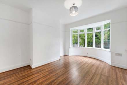 Balmoral Avenue, Whitefield, Image 6