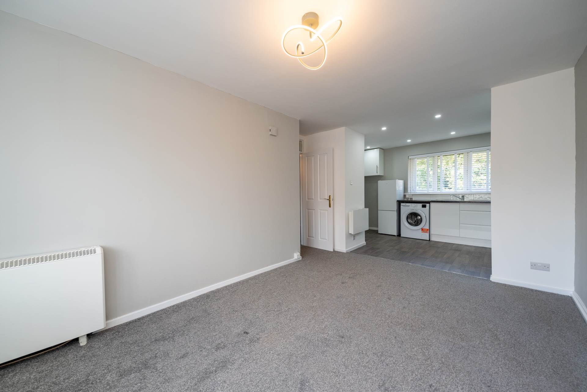 Watkins Drive, Manchester, Image 4