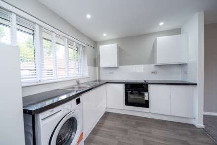 Watkins Drive, Manchester, Image 10