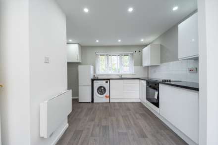 Watkins Drive, Manchester, Image 7