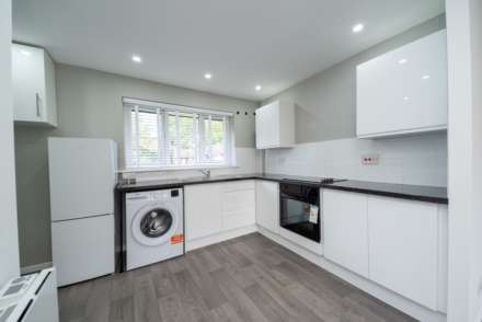 Watkins Drive, Manchester, Image 8