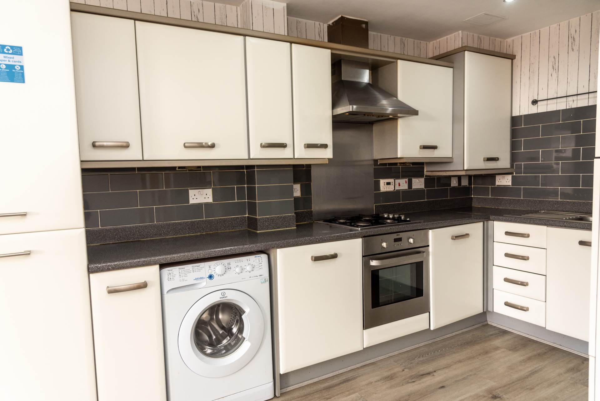 Dickens Close, Salford, Image 11
