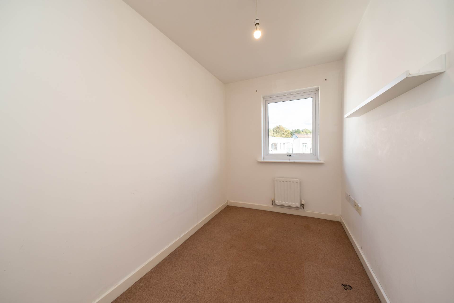 Dickens Close, Salford, Image 36