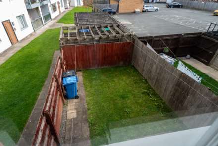 Dickens Close, Salford, Image 16