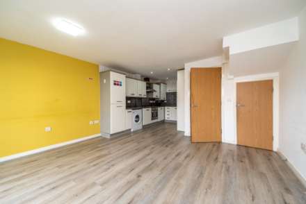 Dickens Close, Salford, Image 9