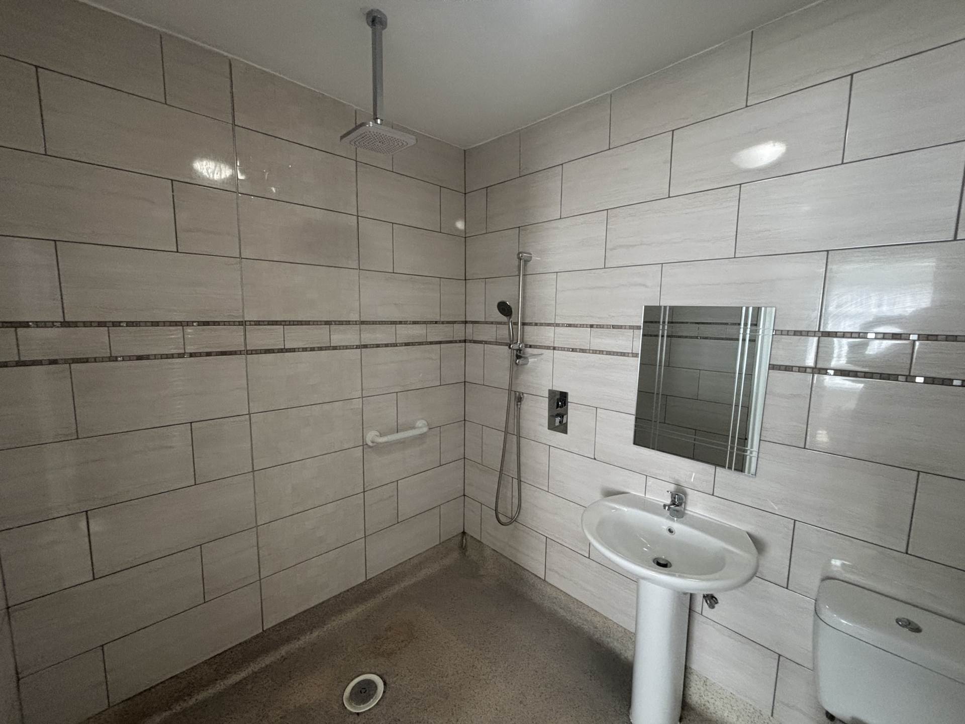 East Meade, Manchester, Image 10