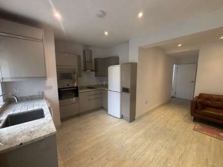 East Meade, Manchester, Image 11