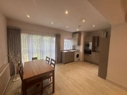 East Meade, Manchester, Image 12